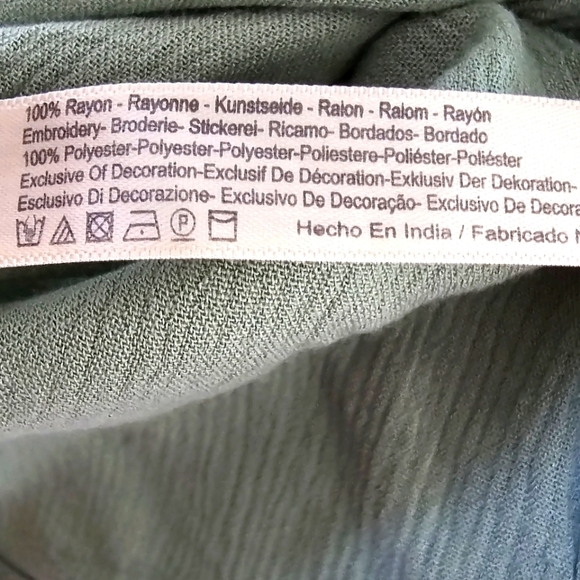 Anthropologir Floreat Green Embellished Vneck Top L Floral Embroidered Sequins - Picture 8 of 8